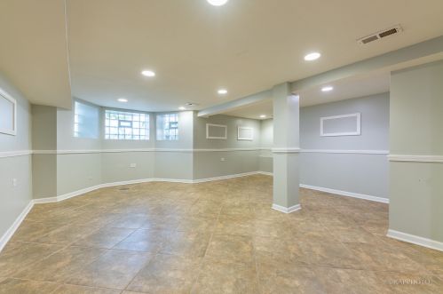 2522 Lexington St, Chicago IL 60624-3646 exterior