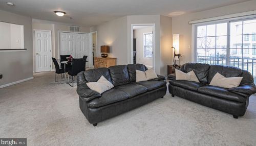 206 Tomahawk Ct, Montgomery, NJ 08502-4107