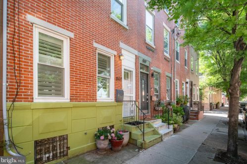 807 18 St, Philadelphia PA 19130-1502 exterior