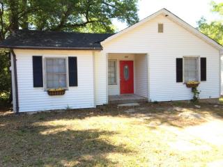 1503 Madison St, Gastonia NC  28052-6319 exterior