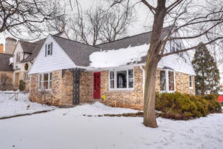 104 87th St, Milwaukee, WI 53226-4610