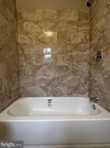 1022 Mechanic St, Camden NJ 08104-1224 exterior