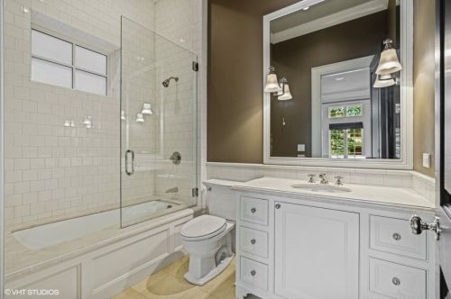 2038 Mohawk St, Chicago IL 60614-4515 exterior