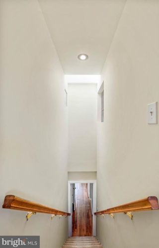 2416 Eccleston St, Silver Spring MD 20902-4830 exterior