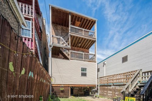 2007 Cullerton St, Chicago IL  60608-2620 exterior