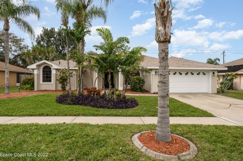 2085 Sykes Creek Dr, Merritt Island FL  32953-3066 exterior