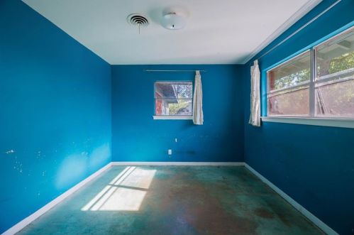 1710 32 St, Austin TX 78705-2115 exterior