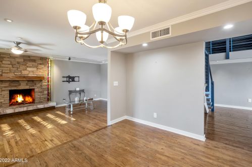 7217 13 Pl, Phoenix AZ 85014-1423 exterior