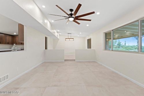 5862 Camino Arenosa, Tucson AZ  85718-4650 exterior