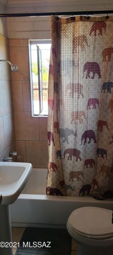 125 Jacinto St, Tucson AZ 85705-4516 exterior