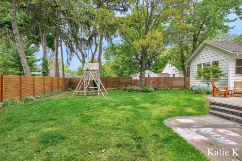 2144 Hall St, Grand Rapids MI 49506-4046 exterior