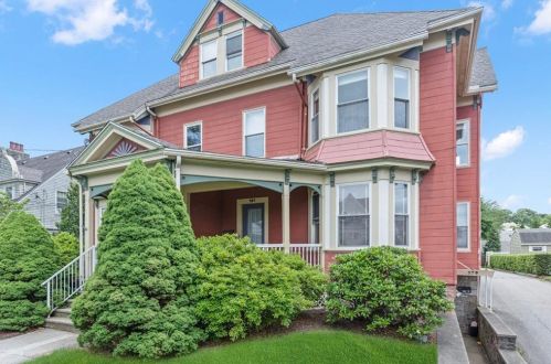 181 Carrington Ave, Woonsocket RI  02895-4535 exterior