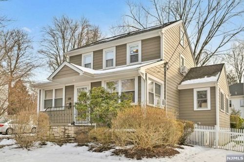 184 South St, Cresskill, NJ 07626-1557