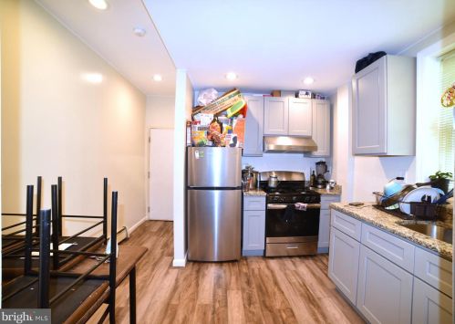 1410 6 St, Philadelphia PA 19147-5841 exterior