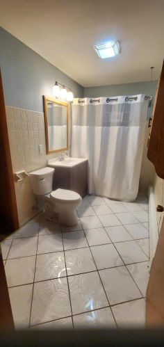 2568 29 St, Milwaukee WI 53215-2906 exterior