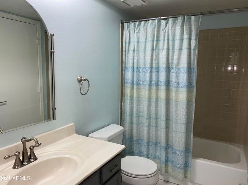 15814 38 Dr, Phoenix AZ 85053-3757 exterior