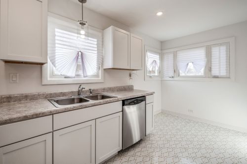 9309 Wallace St, Chicago IL 60620-2346 exterior