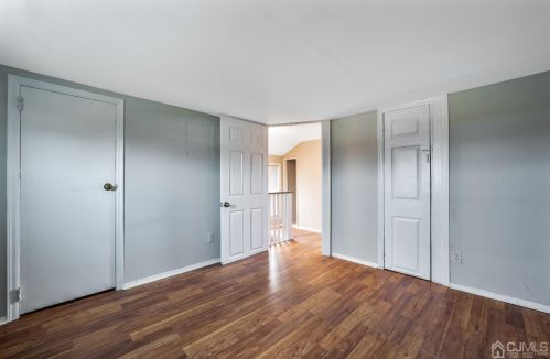 15 Douglas St, Perth Amboy NJ  08863-2205 exterior