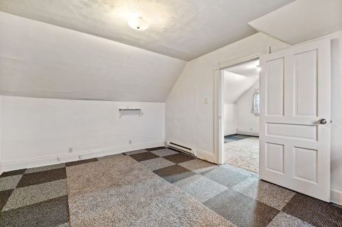 38 Minooka St, Pittsburgh PA 15210-3503 exterior