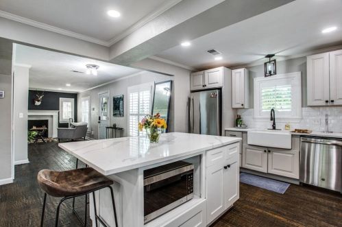 4606 Amherst Ave, Dallas TX  75209-3126 exterior