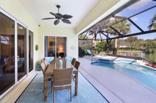 2332 Is Cv Cir, Naples FL 34109-0343 exterior