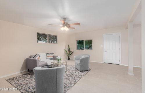 7026 Calle Ileo, Tucson AZ  85710-5436 exterior