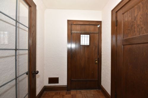 480 49th St, Milwaukee WI  53208-3664 exterior