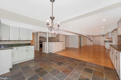 17531 Applewood Pl, Rockville MD 20855-1559 exterior