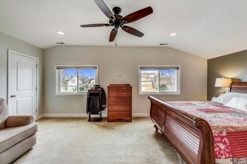 4316 Moody Ave, Chicago IL 60638-3545 exterior