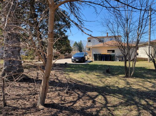 1434 97, Milwaukee WI 53214-4132 exterior