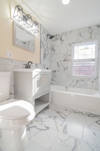 1509 Kostner Ave, Chicago IL 60630-4008 exterior