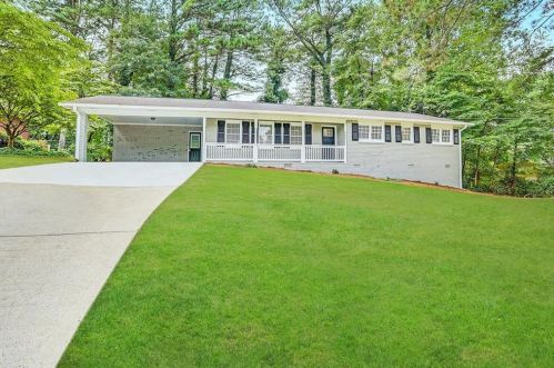 6631 Payton Woods Dr, Tucker GA  30084-1539 exterior