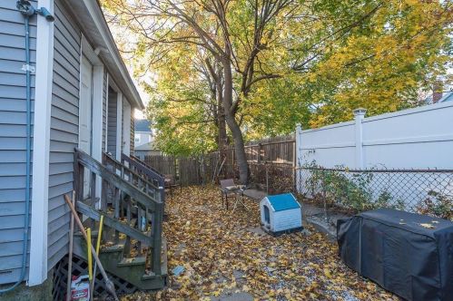 133 Babcock St, Providence RI 02905-1403 exterior