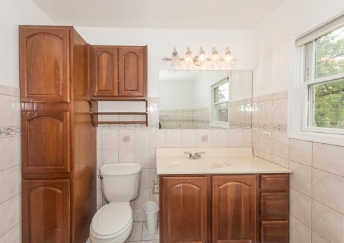 1737 74th Ave, Chicago IL 60707-2612 exterior