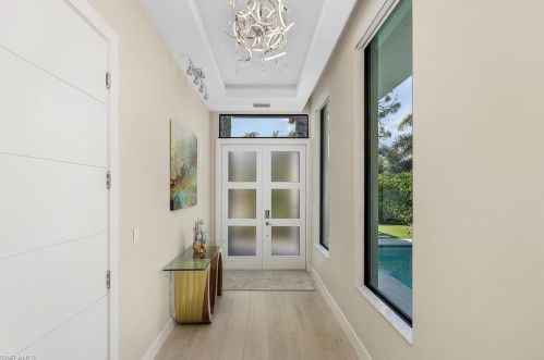 601 91 Ave, Naples FL 34108-2426 exterior