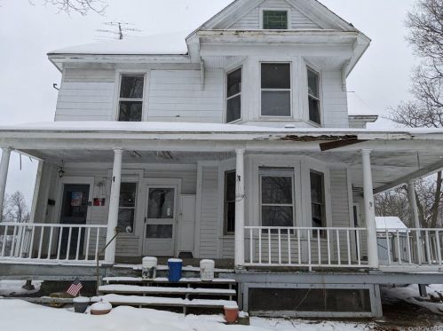 38 Smith Rd, Middletown, NY 10941-3009