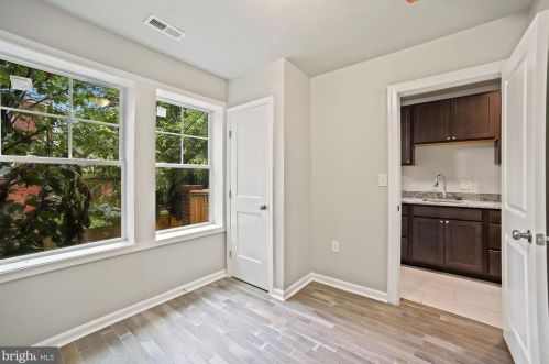 355 Parkland Pl, Washington DC 20032 exterior