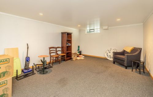 2716 44, Milwaukee WI 53219-3202 exterior