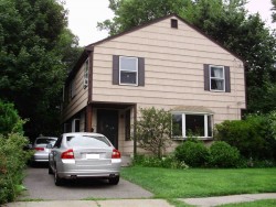 23 Carl St, Newton, MA 02461-1905