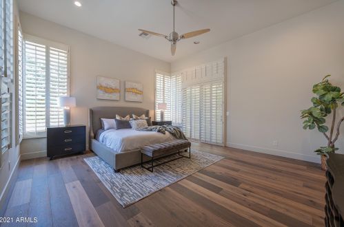 6417 30th Way, Phoenix AZ  85016-8927 exterior