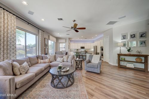 715 County Down Dr, Chandler AZ 85249-7331 exterior