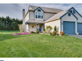 11 Raintree Dr, Trenton, NJ 08690-3350