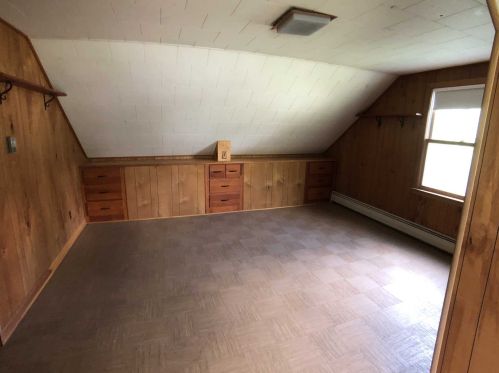 13 Idlewild Dr, Poughkeepsie NY 12601-6601 exterior