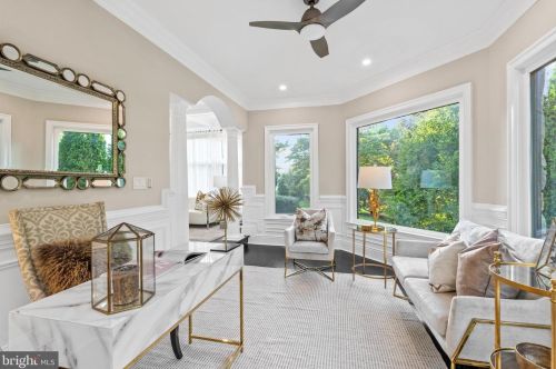 1645 Kirby Rd, Mc Lean VA  22101-3240 exterior