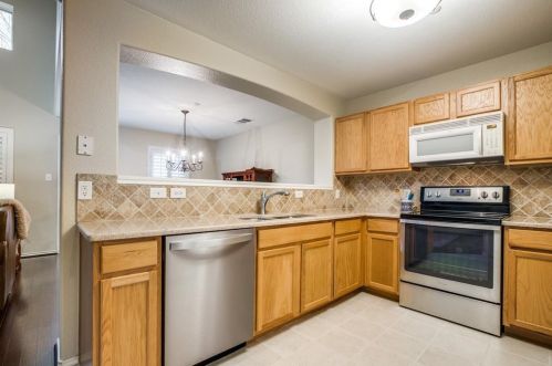 10107 Summit Run Dr, Frisco TX 75035-4726 exterior