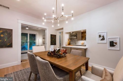 3116 Rodman St, Washington DC 20008-3117 exterior