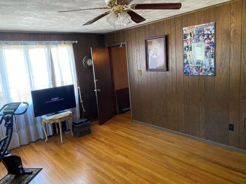 155 Grv St, Providence RI 02909-1105 exterior