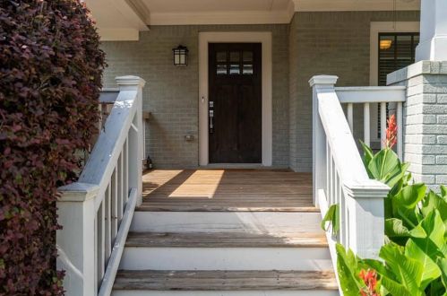 1472 Glenwood Ave, Atlanta GA  30316-2076 exterior