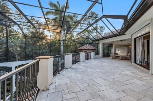 4453 Brynwood Dr, Naples FL 34119-8413 exterior