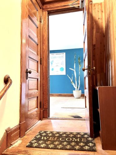 1985 Muskego Ave, Milwaukee WI 53204-3600 exterior